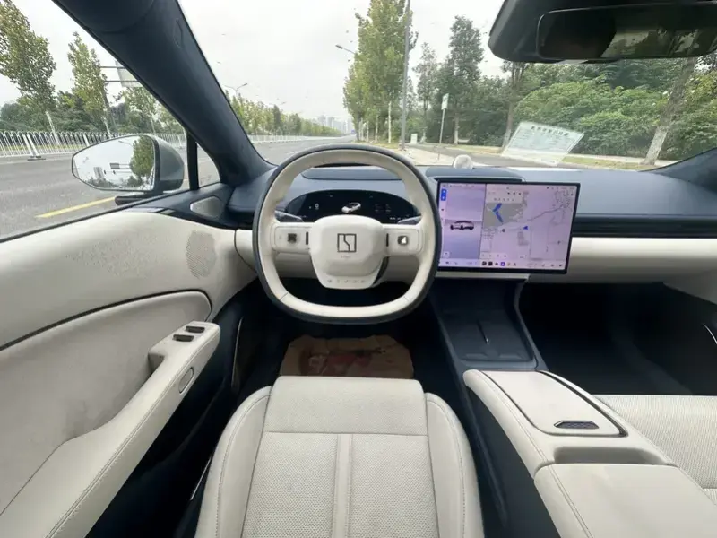 2024 Zeekr 007 с пробегом 39 000 км