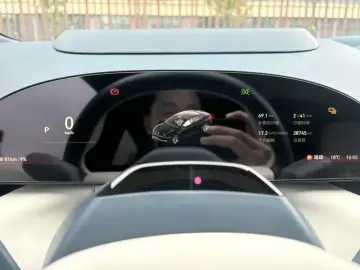 2024 Zeekr 007 с пробегом 28 000 км
