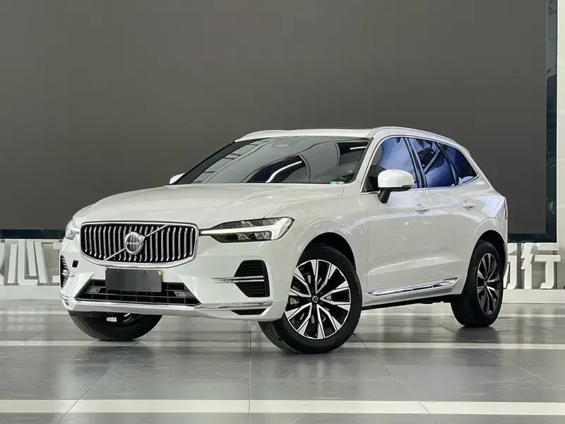 2023 Volvo XC60 с пробегом 140 000 км