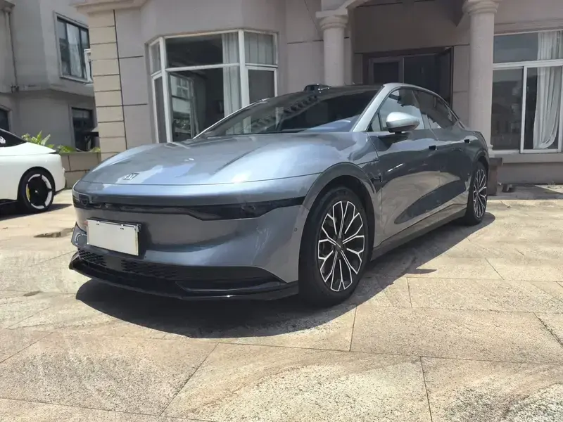 2024 Zeekr 007 с пробегом 71 000 км