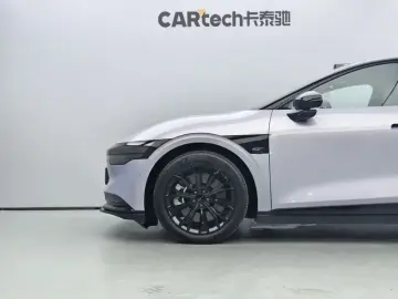 2025 Zeekr 007 с пробегом 8 600 км