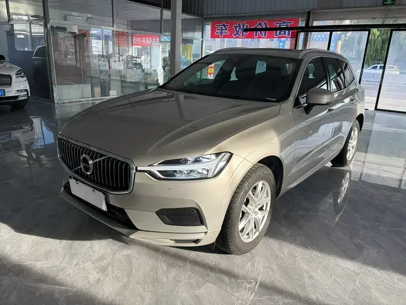 2019 Volvo XC60 с пробегом 119 000 км