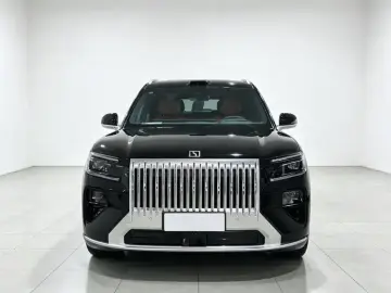 2026 Zeekr 8X с пробегом 200 км