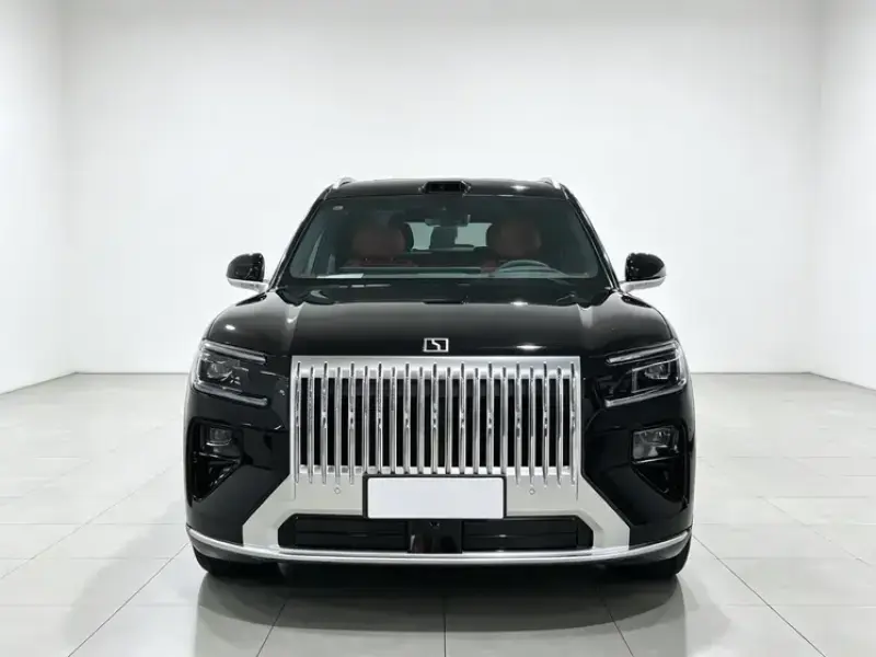 2026 Zeekr 8X с пробегом 200 км