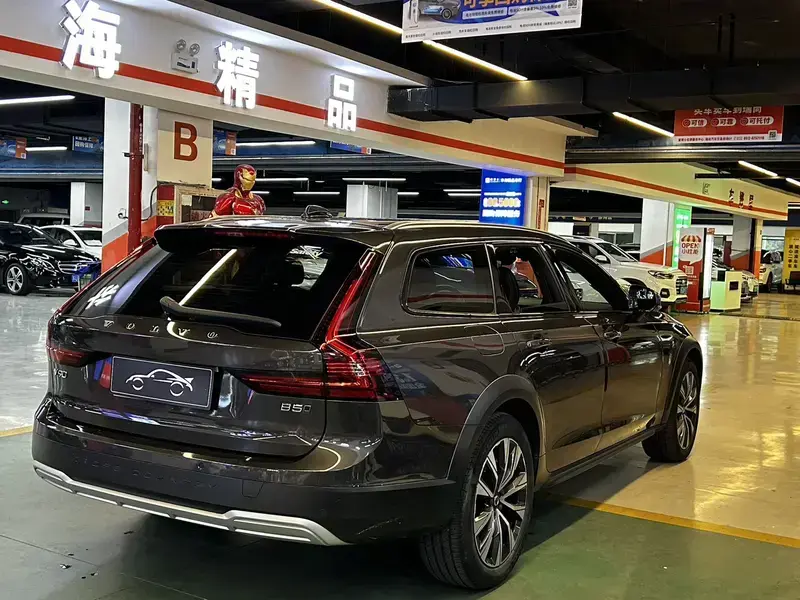 2022 Volvo V90 с пробегом 69 000 км