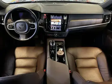 2022 Volvo V90 с пробегом 69 000 км