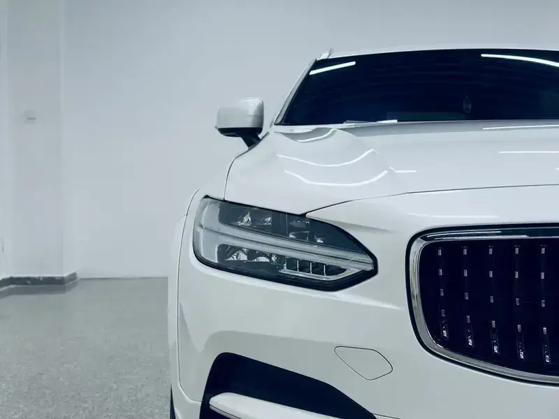 2019 Volvo V90 с пробегом 80 000 км