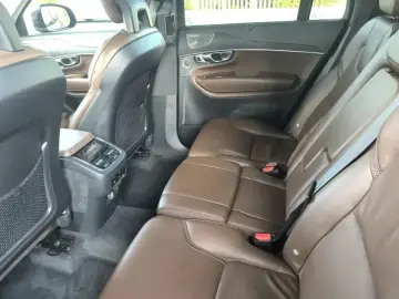 2020 Volvo XC90 с пробегом 123 000 км