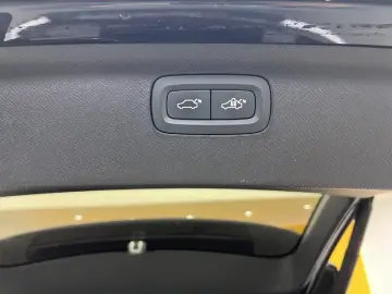 2021 Volvo XC90 с пробегом 50 000 км