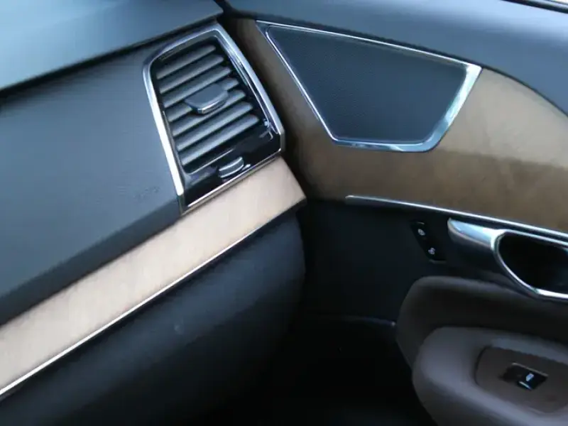 2022 Volvo XC90 с пробегом 90 000 км