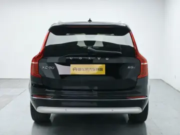 2022 Volvo XC90 с пробегом 65 100 км