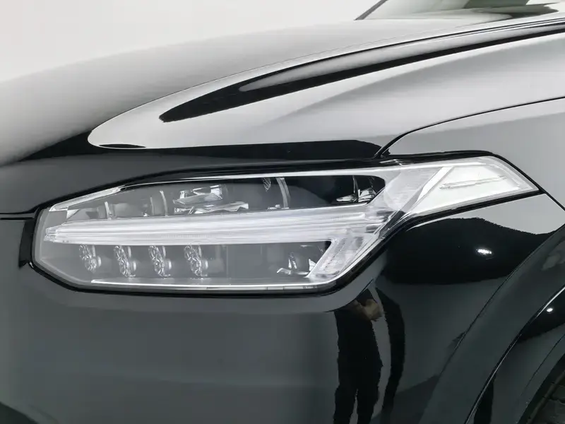 2022 Volvo XC90 с пробегом 65 100 км