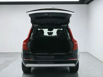 2022 Volvo XC90 с пробегом 65 100 км