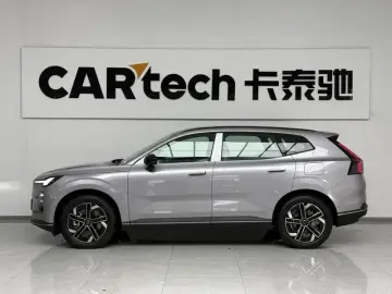 2026 Volvo XC70 с пробегом 100 км