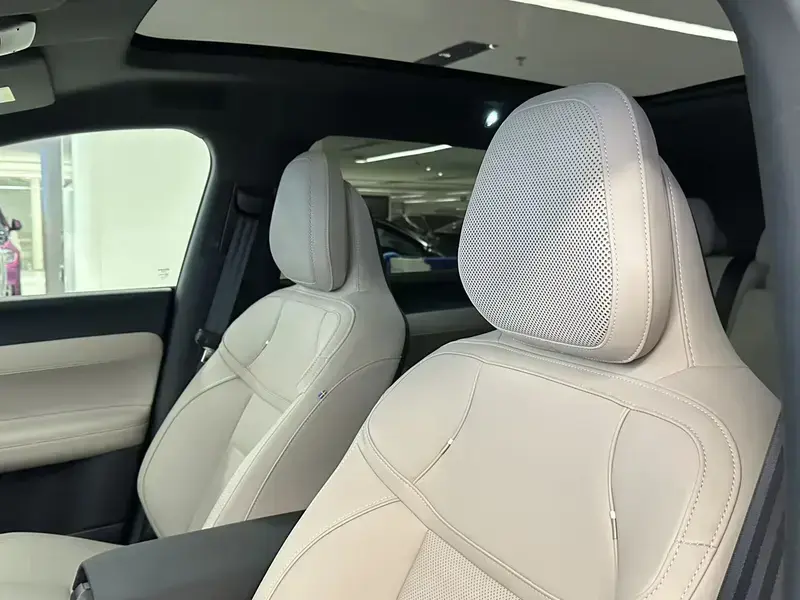 2026 Volvo XC70 с пробегом 16 800 км