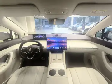 2026 Luxeed R7 с пробегом 5 400 км