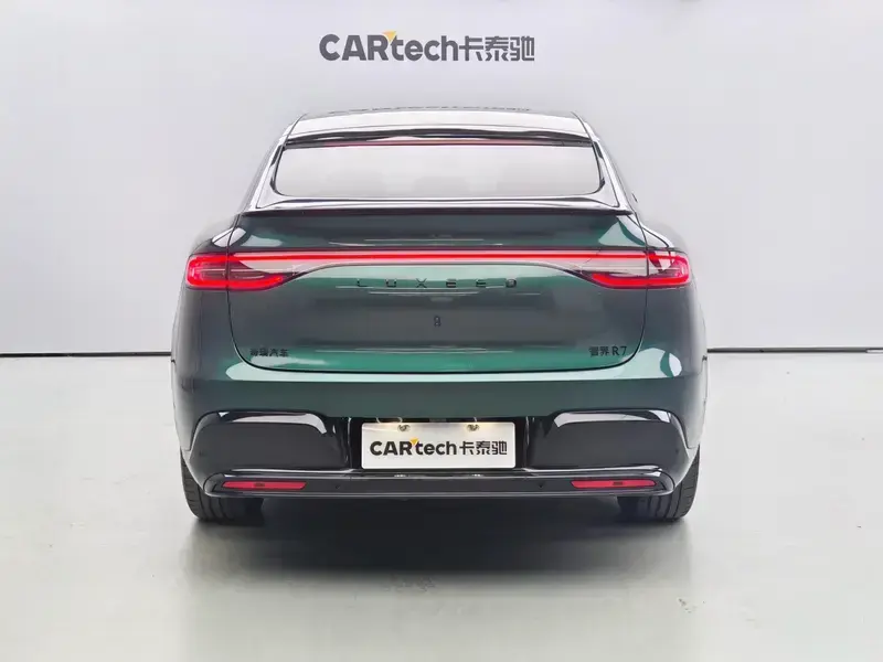 2026 Luxeed R7 с пробегом 12 000 км