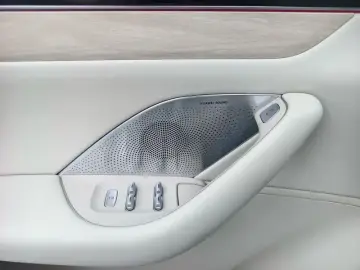 2026 Luxeed R7 с пробегом 12 000 км