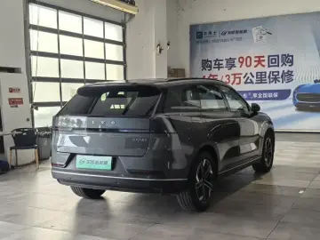 2026 Volvo XC70 с пробегом 15 100 км