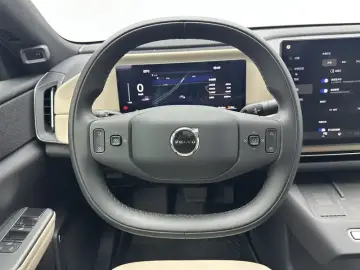 2026 Volvo XC70 с пробегом 11 200 км