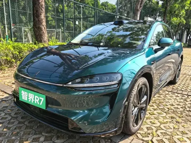 2026 Luxeed R7 с пробегом 9 500 км