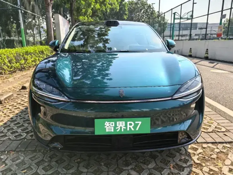 2026 Luxeed R7 с пробегом 9 500 км