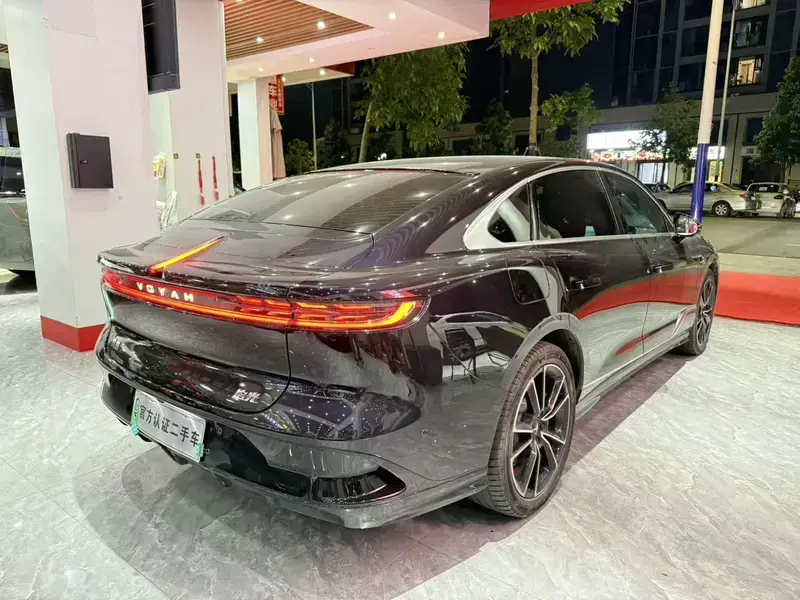 2024 Voyah Passion с пробегом 50 000 км