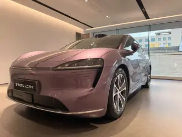 2024 Luxeed R7 с пробегом 15 000 км