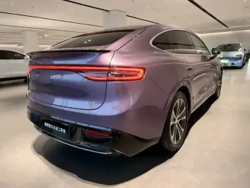 2024 Luxeed R7 с пробегом 15 000 км