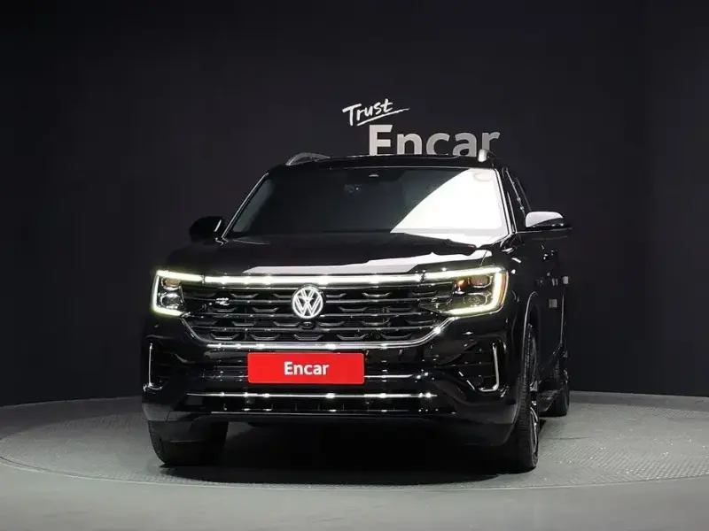 2025 Volkswagen Atlas с пробегом 17 653 км