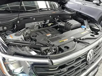 2025 Volkswagen Atlas с пробегом 17 653 км