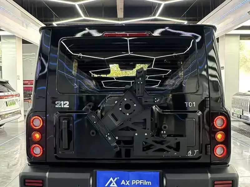 2024 212 T01 с пробегом 11 000 км