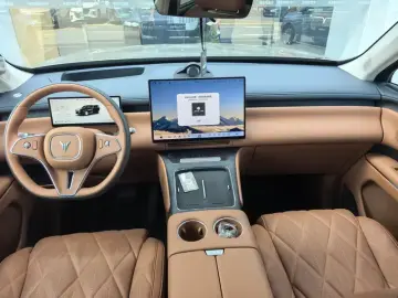2026 Voyah Taishan с пробегом 13 400 км