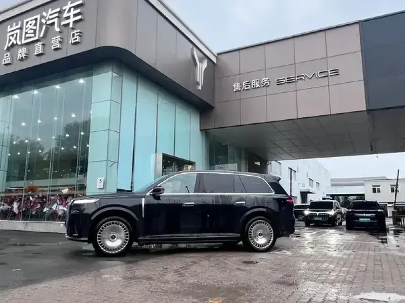 2026 Voyah Taishan с пробегом 7 400 км