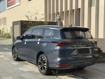 2022 Wuling Victory с пробегом 20 000 км