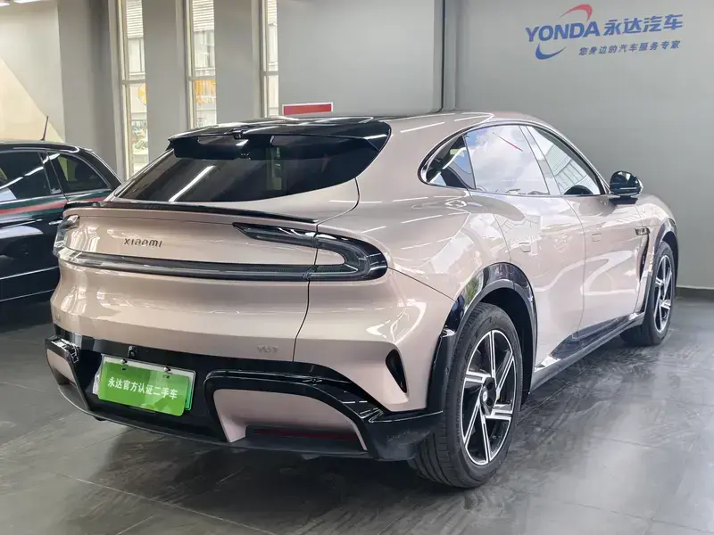 2025 Xiaomi YU7 с пробегом 10 100 км