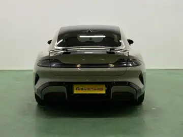 2024 Xiaomi SU7 с пробегом 71 100 км