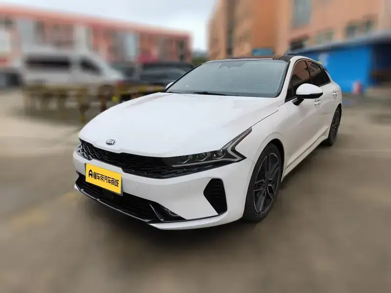 2020 Kia K5 с пробегом 48 200 км