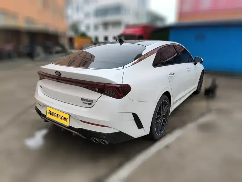 2020 Kia K5 с пробегом 48 200 км