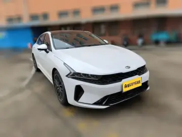2020 Kia K5 с пробегом 48 200 км