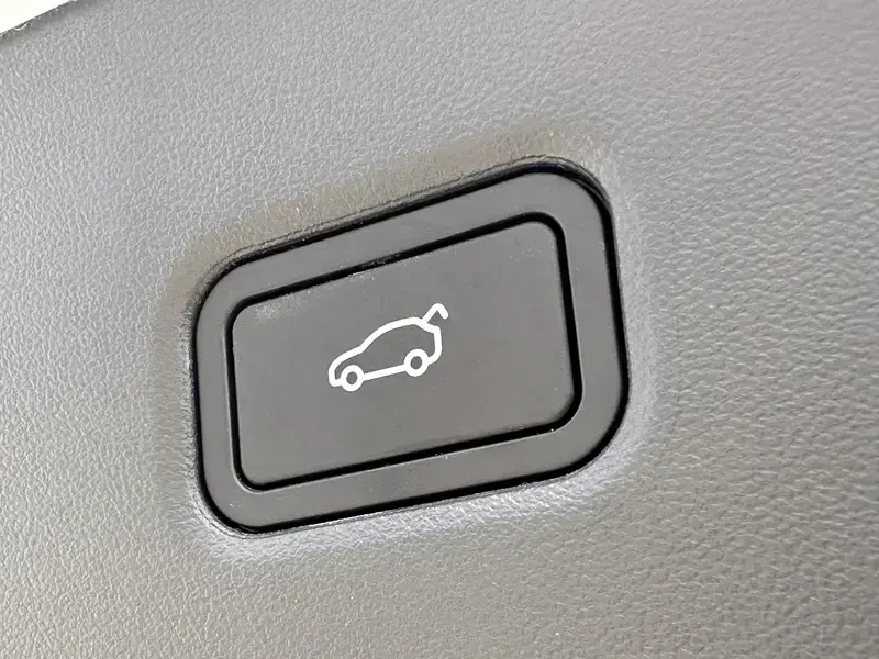 2024 Xpeng G6 с пробегом 36 000 км