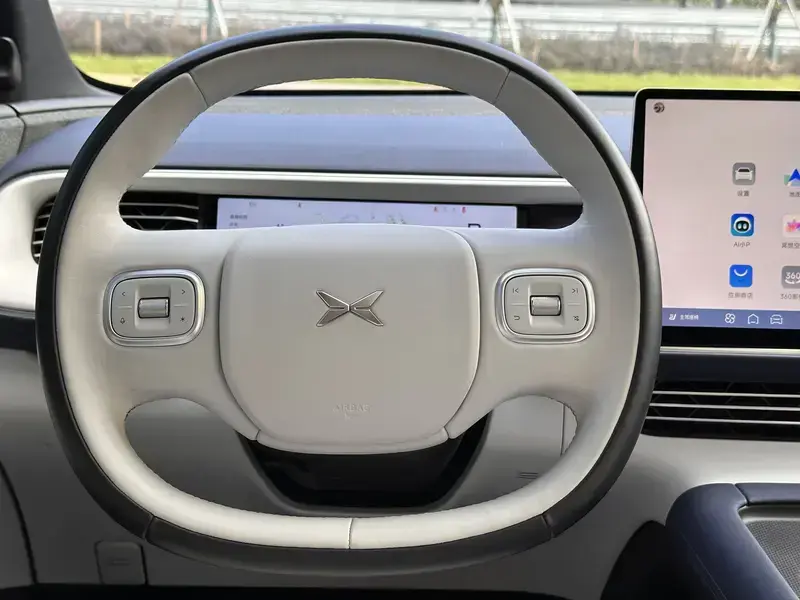 2024 Xpeng G6 с пробегом 36 000 км