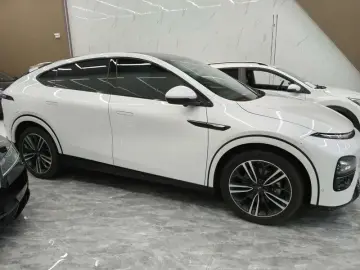 2023 Xpeng G6 с пробегом 37 000 км