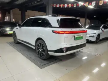 2022 Xpeng G9 с пробегом 102 000 км