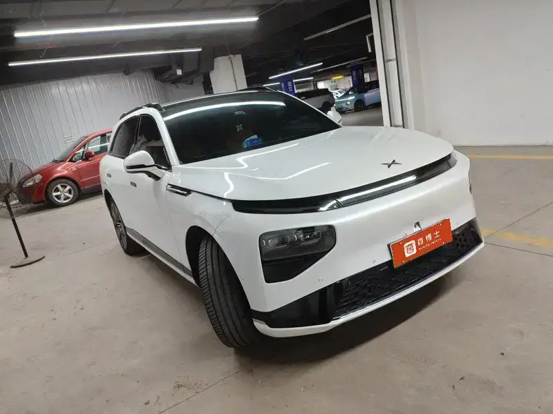 2022 Xpeng G9 с пробегом 61 000 км