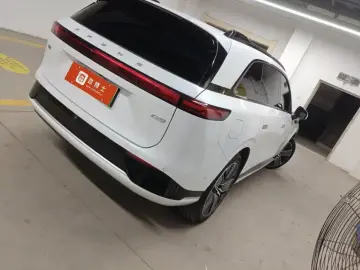 2022 Xpeng G9 с пробегом 61 000 км