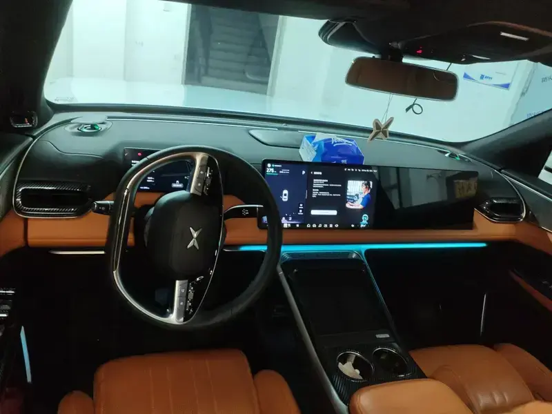 2022 Xpeng G9 с пробегом 61 000 км