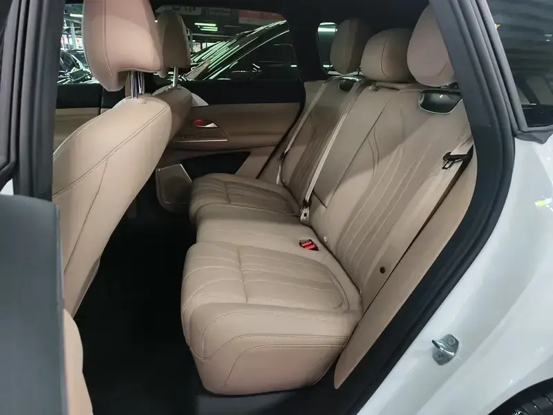 2026 Xpeng G9 с пробегом 9 200 км