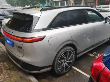2022 Xpeng G9 с пробегом 128 000 км