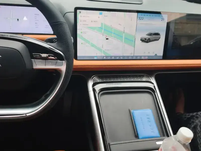 2022 Xpeng G9 с пробегом 128 000 км